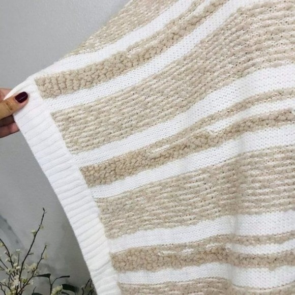 Calvin Klein Nubby Knit Turtle-neck Dolman Poncho Sweater, S/M - Picture 10 of 15